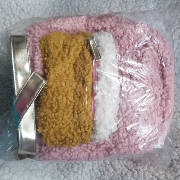 Cat & jack sherpa backpack - Picture 2 of 3